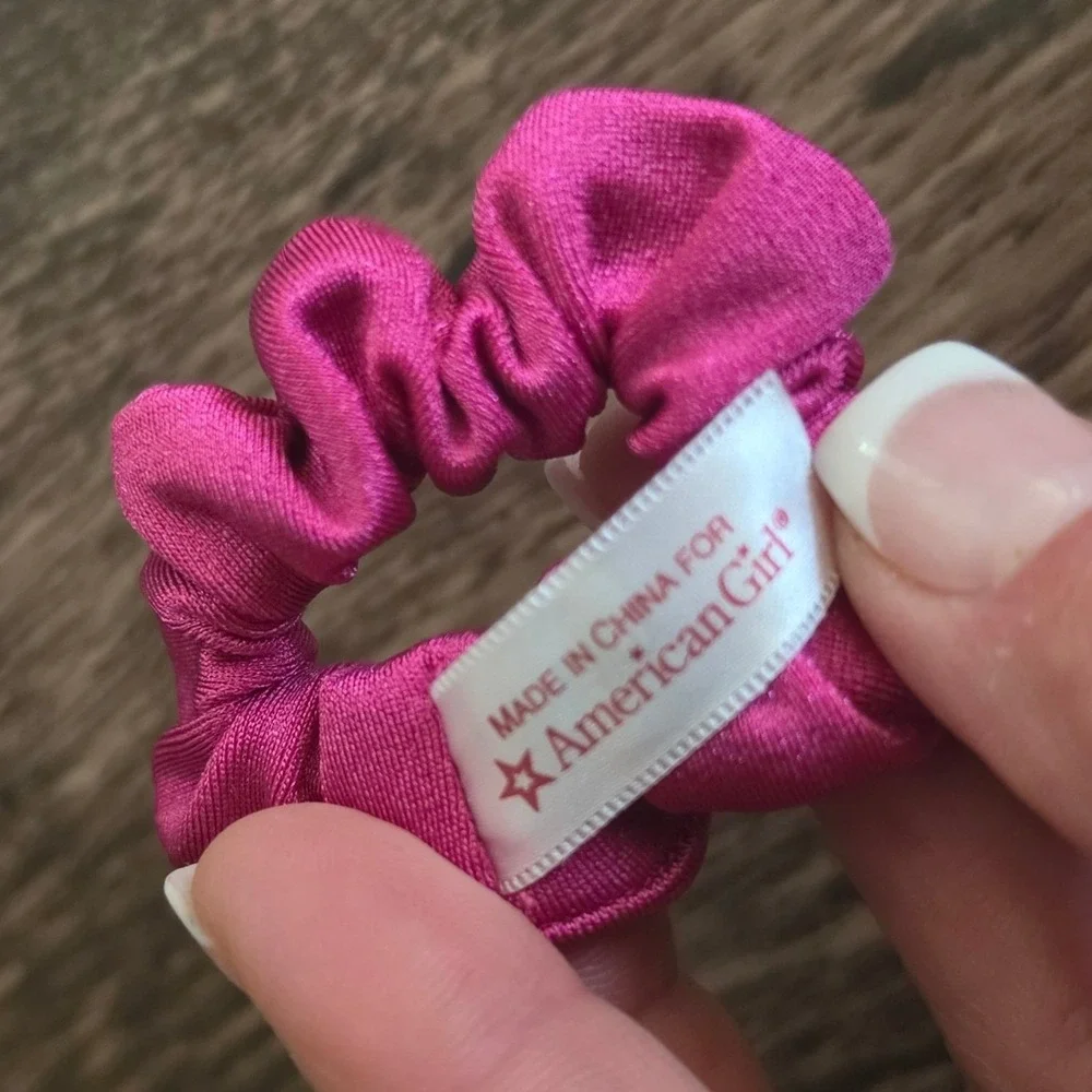 AMERICAN‎ GIRL Hair Scrunchie Kids OS Pink Magenta Doll Accessory